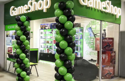 Вхід до магазину GameShop у Києві