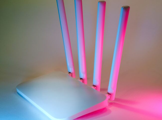 Домашній Wi-Fi роутер з резервним живленням на випадок блекауту