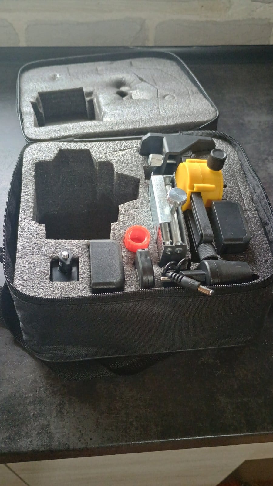 Шахраї! Сайт ineed.ua