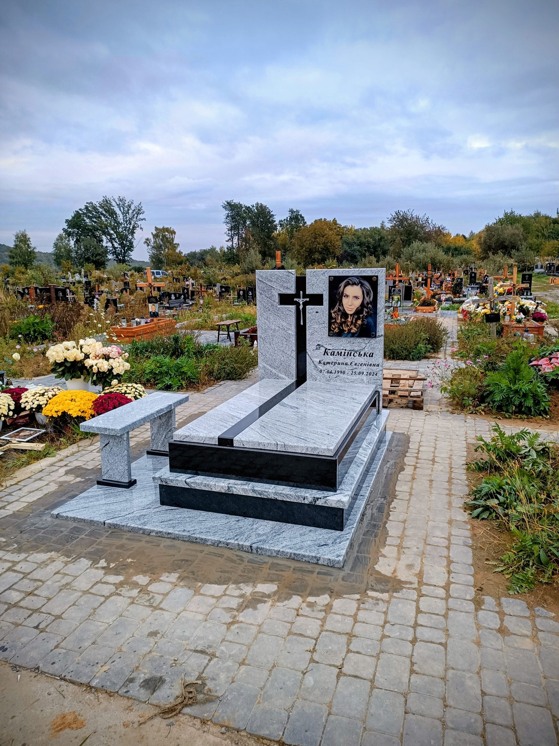 Пам’ятники Пилипчук